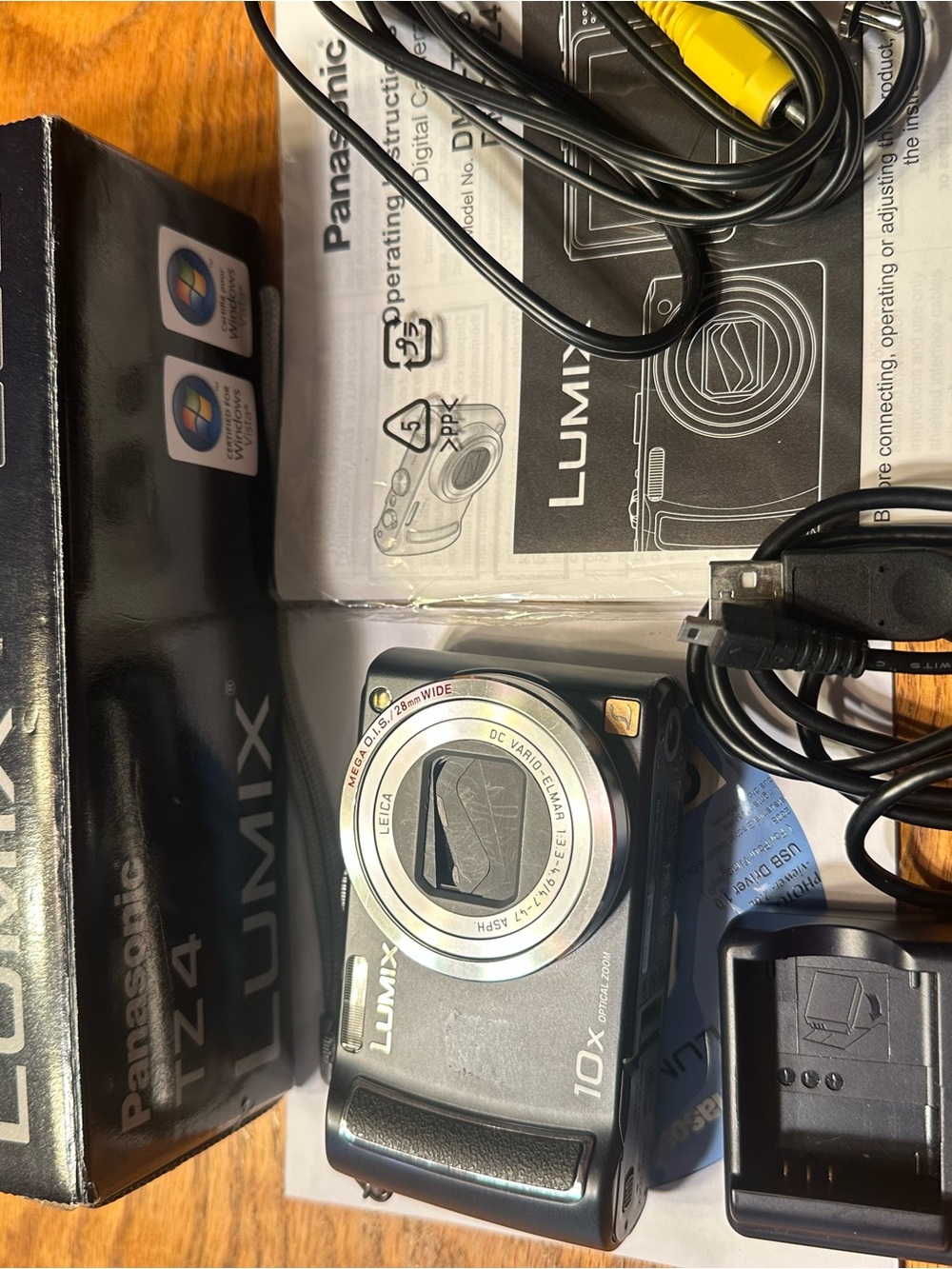 Panasonic Lumix ZS4 Compact Digital Camera in Metallic Gray